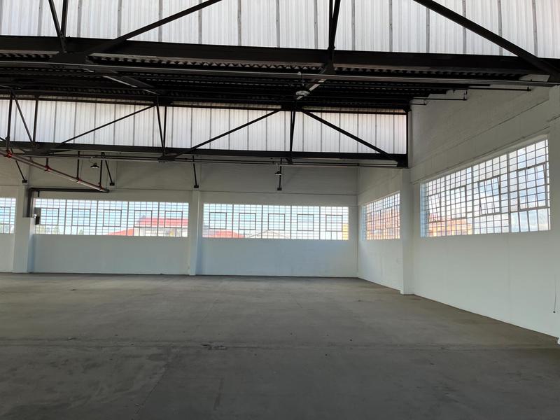 To Let Commercial Property for Rent in Maitland Western Cape